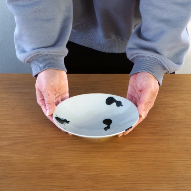 徳永遊心窯　黒呉須　印判　ひょうたん　楕円浅鉢