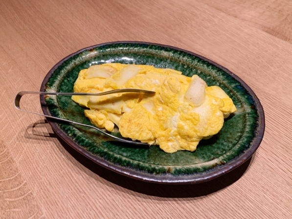 お出汁とバターが香る　はんぺんオムレツ
