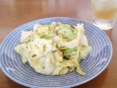 春キャベツのオイル蒸し