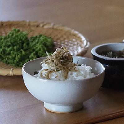 冷めたらお気に入りの保存容器へ。日持ちは冷蔵で1週間ほどです。