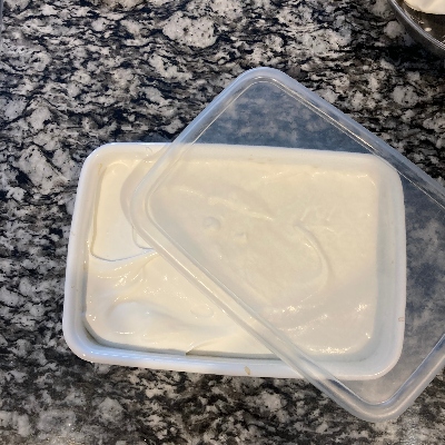 冷蔵庫で2～3時間冷やします。