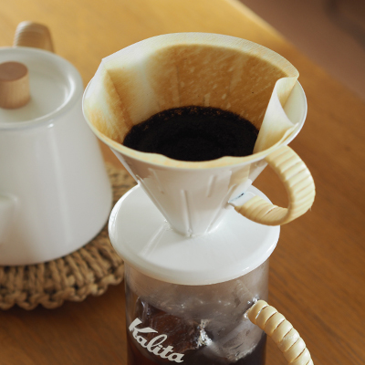 1分半で注いで、2分半くらいで落ち切るような挽き目が理想。