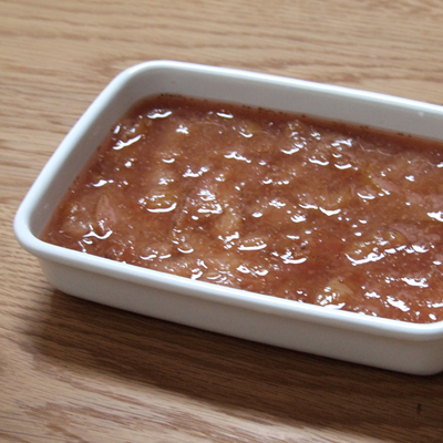 粉ゼラチン(ふやかさないタイプ)を振り入れてかき混ぜる。粗熱が取れたら、冷蔵庫で固めて出来上がり!