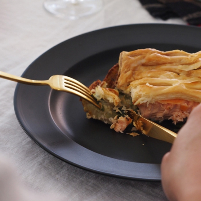 SAKUZAN　Sara　プレート　26cm　10”　ブラック