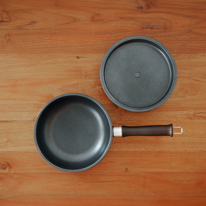 味わい鍋　片手　18cm