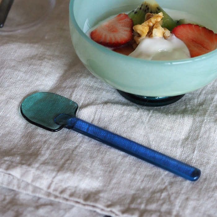 アマブロ　SNOW　SHOVEL　グリーン×ブルー　/　amabro