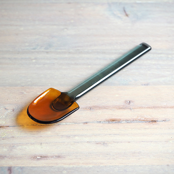 アマブロ　SNOW　SHOVEL　アンバー×ブラック　/　amabro