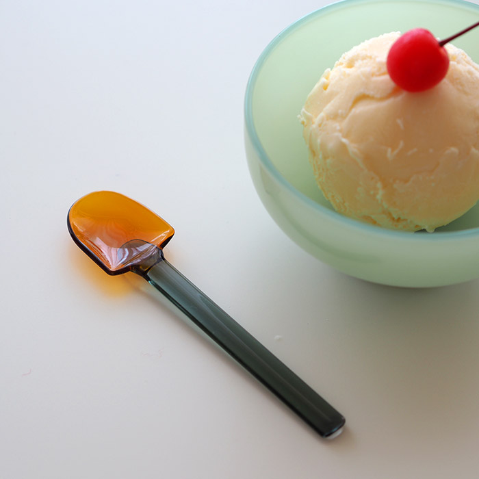 アマブロ　SNOW　SHOVEL　アンバー×ブラック　/　amabro