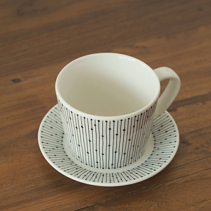 ■アラビア　マイニオ・サラストゥス　カップ＆ソーサー　/　ARABIA　Mainio　Sarastus