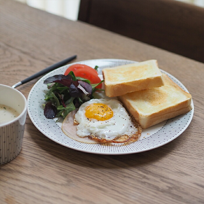 アラビア　マイニオ・サラストゥス　プレート　25cm　/　ARABIA　Mainio　Sarastus