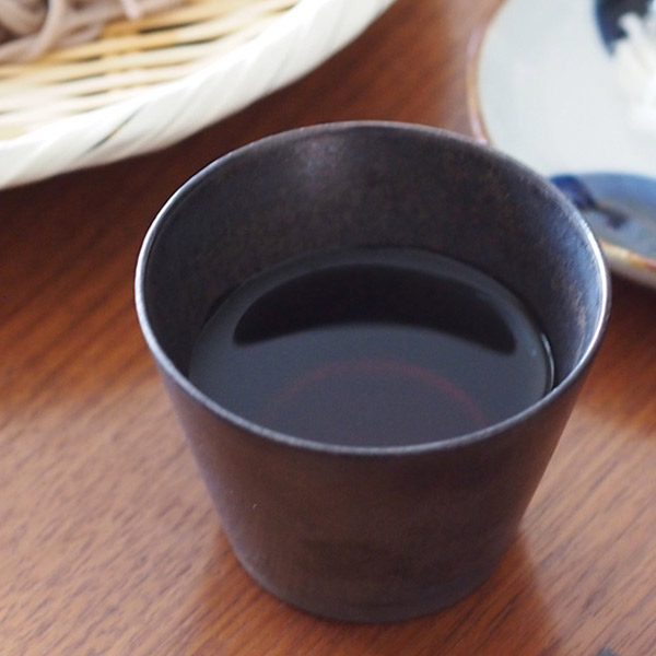 【取扱終了0820】BAR　BAR　黒みかげ　そば猪口　銅釉　※