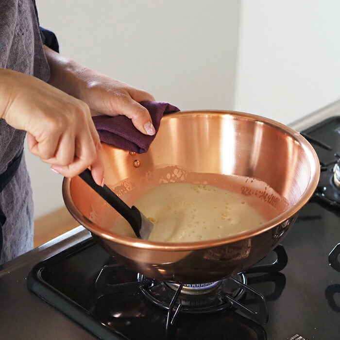 【4月より値上げ】ボウマル　銅のペストリーボウル  取っ手付き　26cm（フランス製）　/　BAUMALU
