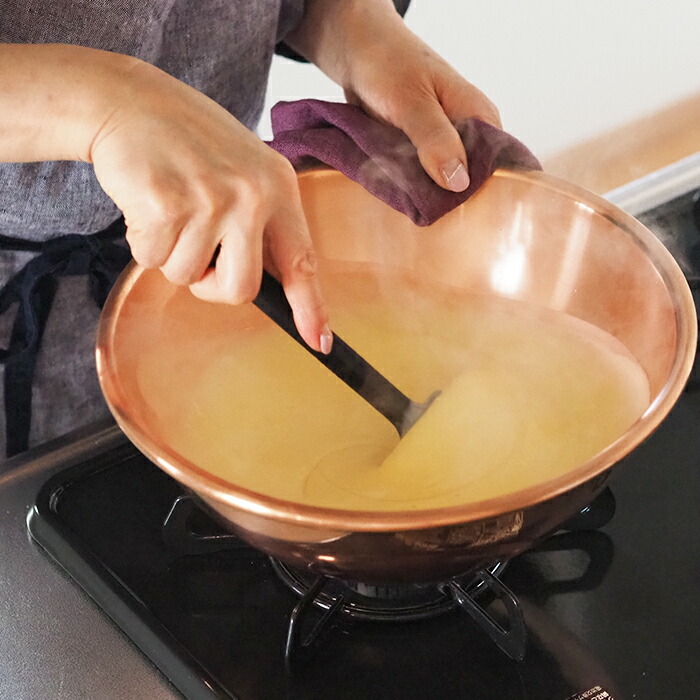 【4月より値上げ】ボウマル　銅のペストリーボウル  取っ手付き　26cm（フランス製）　/　BAUMALU