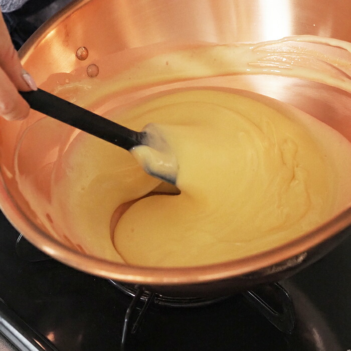 【4月より値上げ】ボウマル　銅のペストリーボウル  取っ手付き　26cm（フランス製）　/　BAUMALU