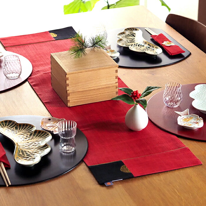 【今季販売終了24/12】BAN INOUE　日の出ラナー　テーブルランナー 　赤