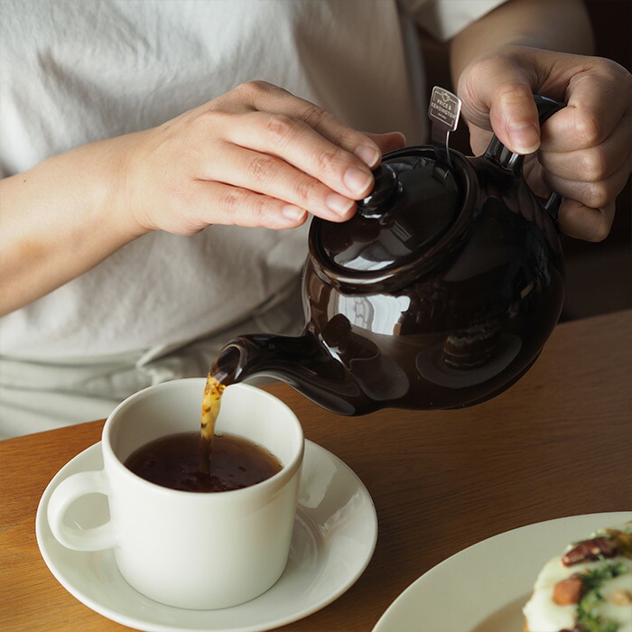 サンク　プライス&ケンジントン　ティーポット　2カップ　ストレーナー有　ブラウン　/　CINQ