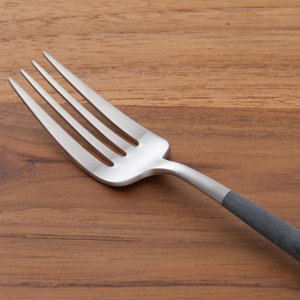 【正規品】クチポール　ゴア・ブラック　シルバー　ディナーフォーク　/　Cutipol　GOA-Black