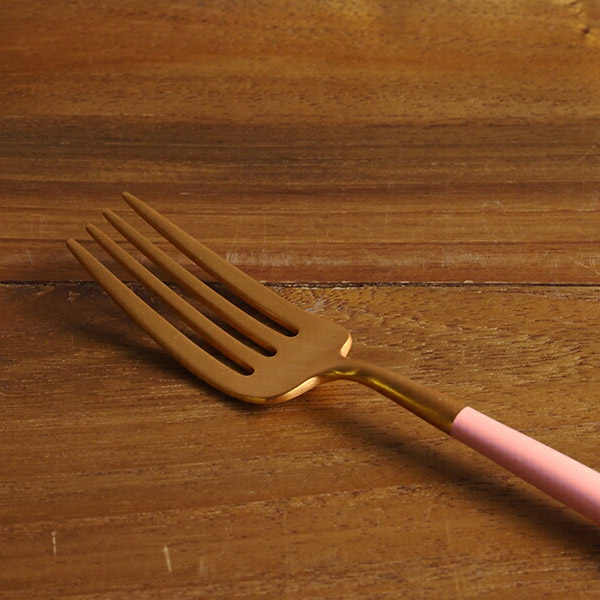 【正規品】クチポール　ゴア・ピンク　ゴールド　デザートフォーク　/　Cutipol　GOA-Pink　□