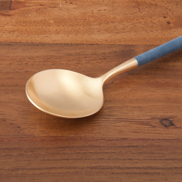 【正規品】クチポール　ゴア・ブルー　ゴールド　デザートスプーン　/　Cutipol　GOA-Blue