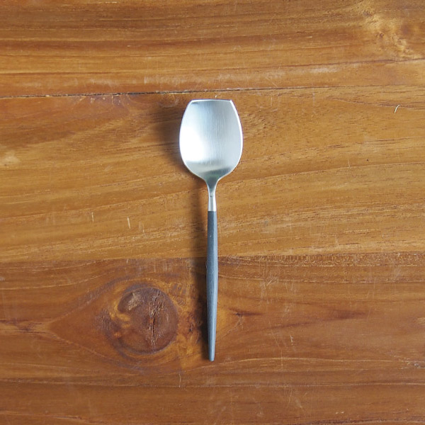 【正規品】クチポール　ゴア・ブラック　シルバー　アイスクリームスプーン（シュガースプーン）　/　Cutipol　GOA-Black