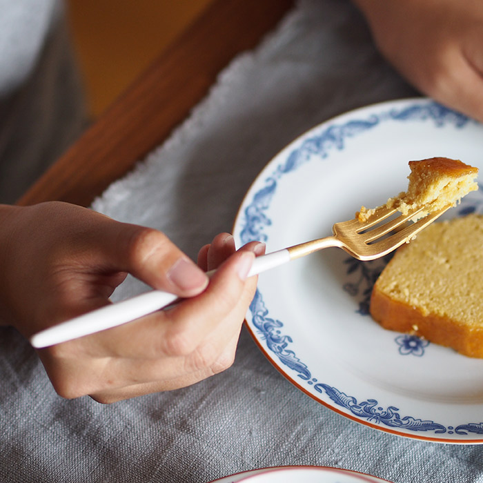 【正規品】クチポール　ゴア・ホワイト　ゴールド　ペストリーフォーク　/　Cutipol　GOA-White