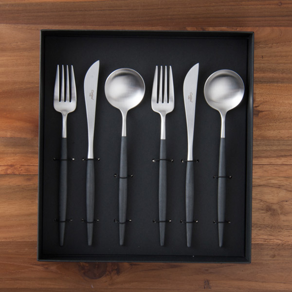 【正規品】クチポール　ゴア・ブラック　シルバー　ディナーセット　6PCS　（箱入り）　/　Cutipol　GOA