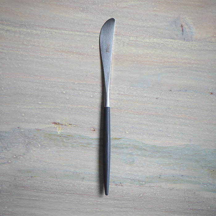 【正規品】クチポール　ミオ・ブラック　シルバー　ディナーナイフ　/　Cutipol　MIO-Black
