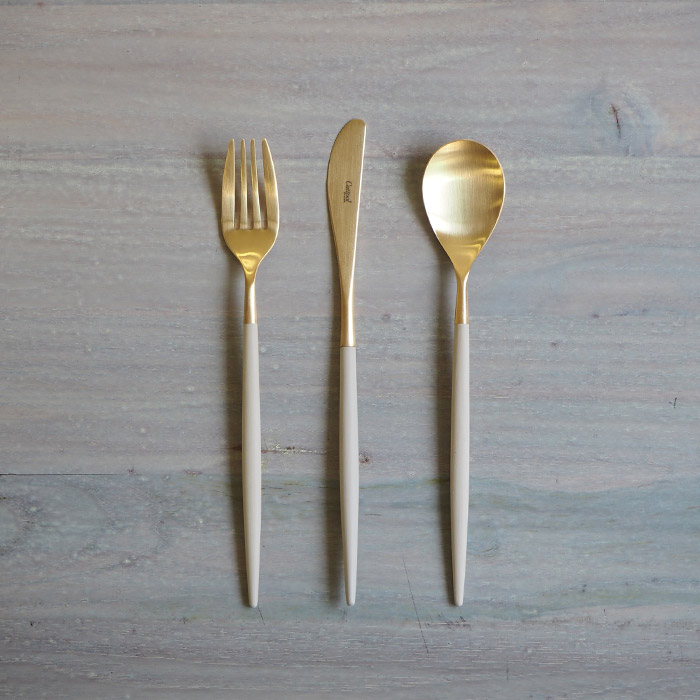 【正規品】■クチポール　ミオ・アイボリー　ゴールド　デザートセット　3PCS　（箱なし）　/　Cutipol　MIO-Ivory