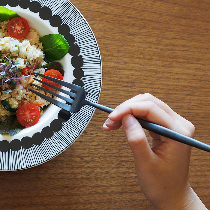 【正規品】クチポール　ムーン　ブラック　ディナーフォーク　/　Cutipol　MOON