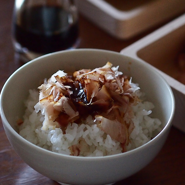 台屋の鰹節削り器　SK×ブナ