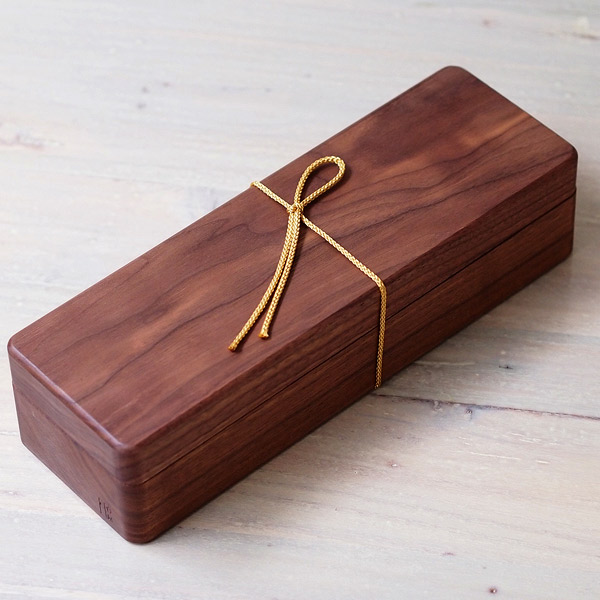 台屋の鰹節削り器　SK×ウォルナット