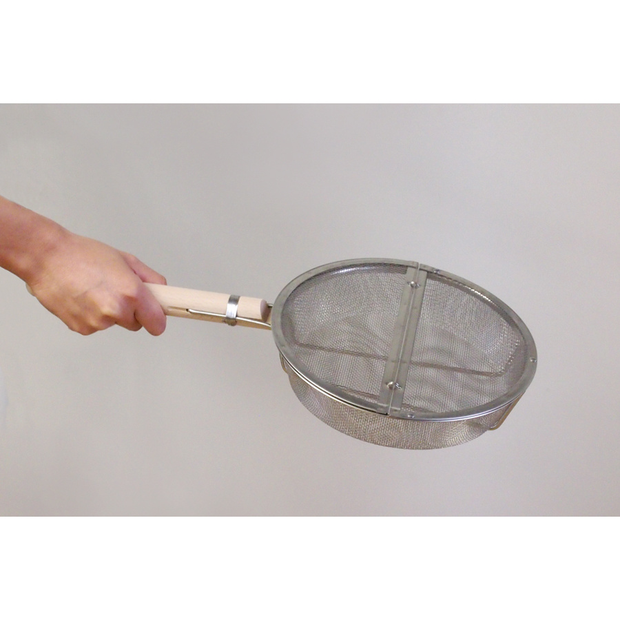 【日本製】　ぎんなん煎り　木柄　丸型