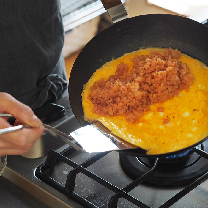 【こべらプレゼント】アンバイ　玉子焼　オムレツパン　240　/　ambai【スタッフが選ぶ鉄フライパンおすすめ5選！】