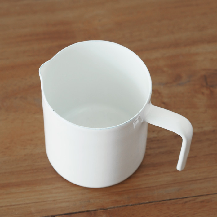 大阪琺瑯　一合マグ　ホワイト