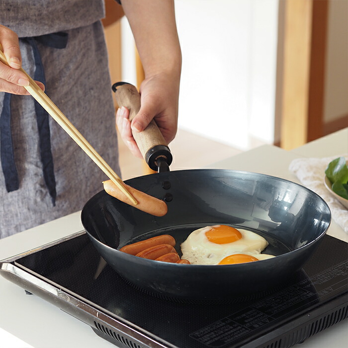 ■元気じゃない日の、フライパン　26cm　板厚1.6mm　IH対応　ウォルナット