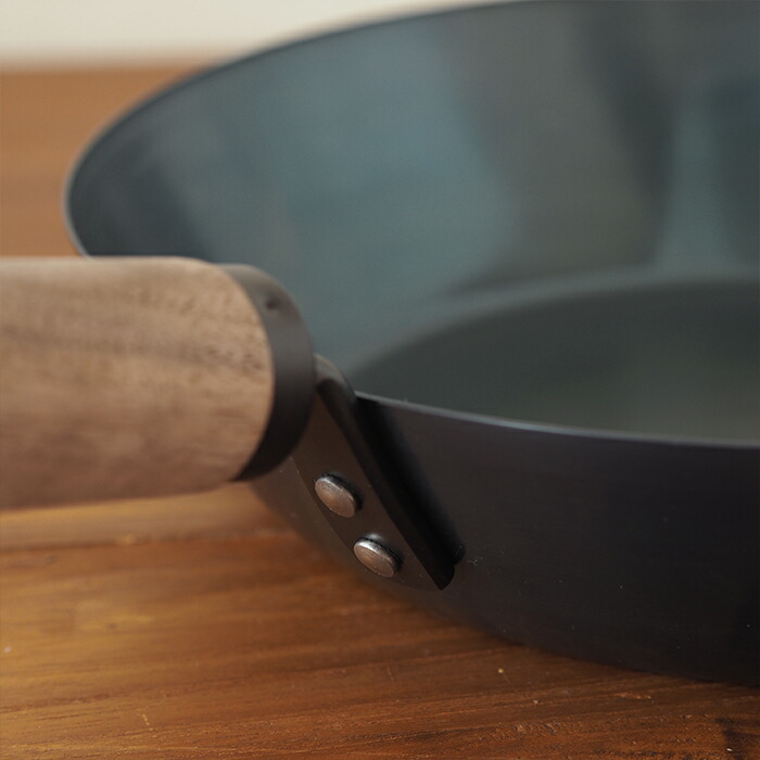 ■元気じゃない日の、フライパン　26cm　板厚1.0mm　ガス火専用　ウォルナット【スタッフが選ぶ鉄フライパンおすすめ5選！】