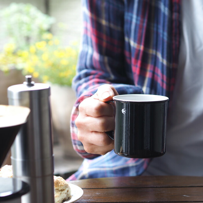 ツバメ　ホーローマグ　M　ブラック　/　GLOCAL STANDARD PRODUCTS