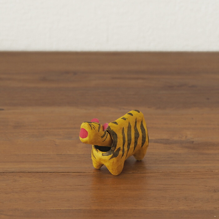 高橋はしめ工房　首振り仙台張子　干支シリーズ　寅（とら）