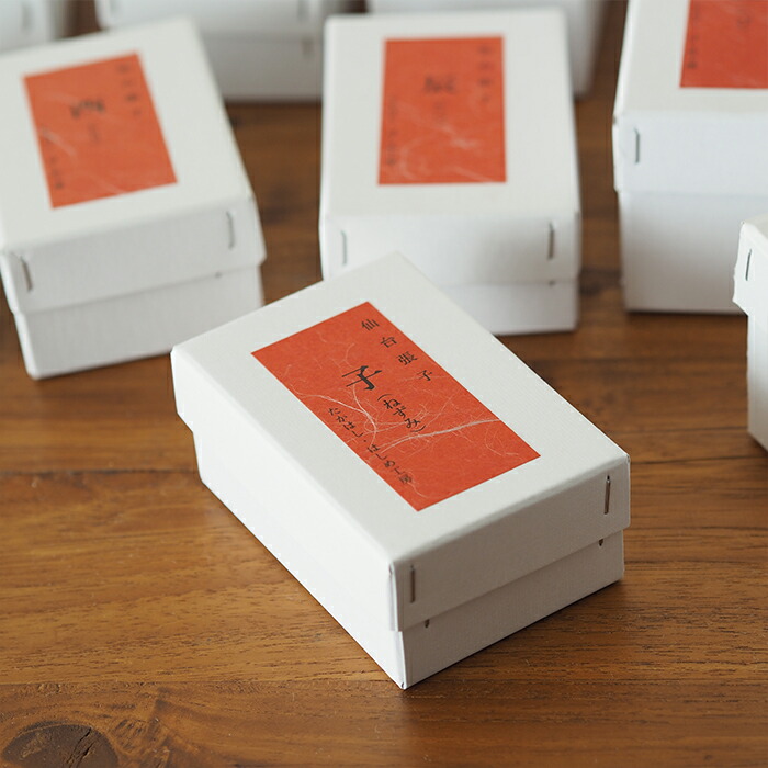 高橋はしめ工房　首振り仙台張子　干支シリーズ　戌（いぬ）