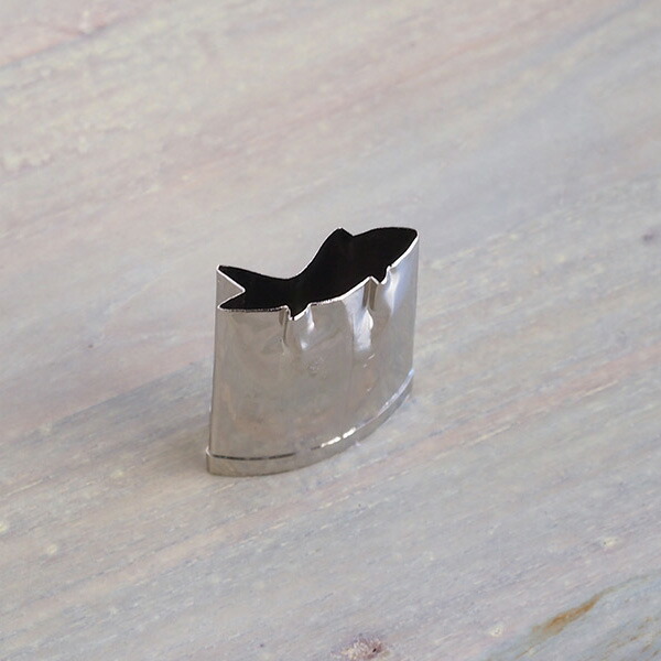 抜き型　魚　小