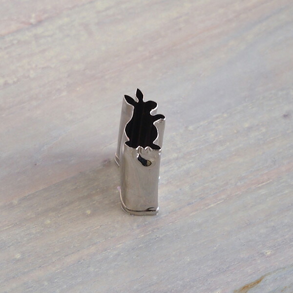 抜き型　うさぎ　立　小小