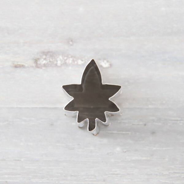 抜き型　紅葉　4号