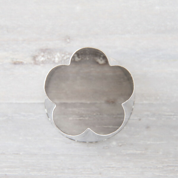 抜き型　梅　5号