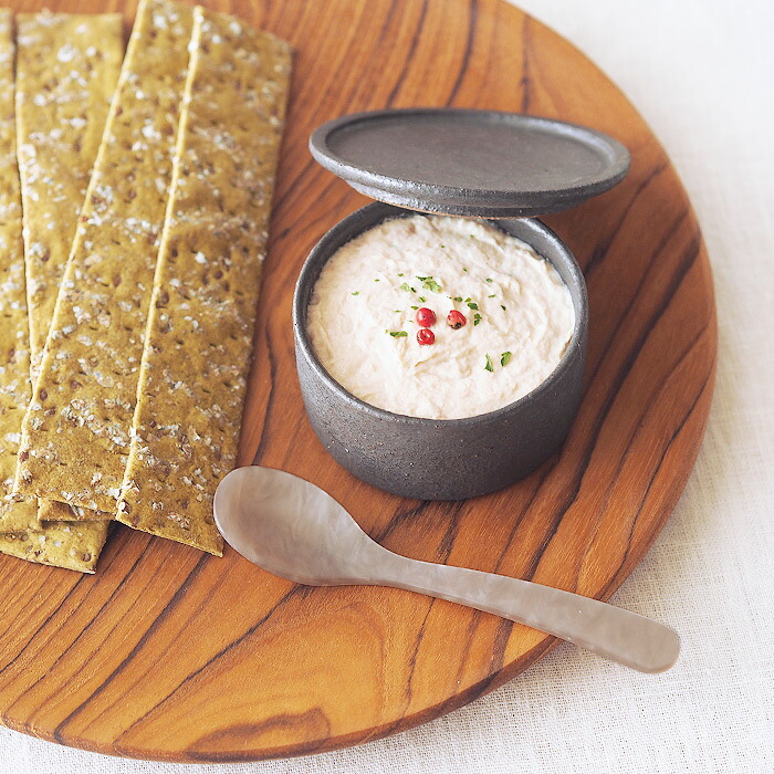 ハイムゾーネ　エッグスプーン　ベージュ　/　Heim　Sohne