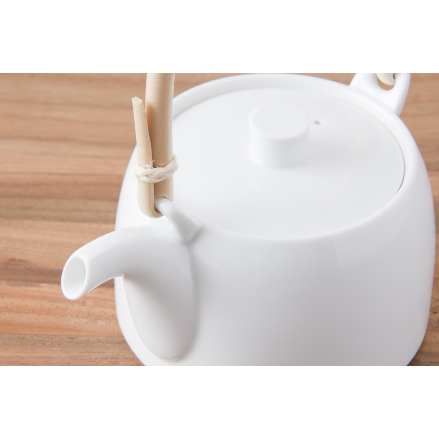 白山陶器　S-line　ティー土瓶　白磁　/　HAKUSAN