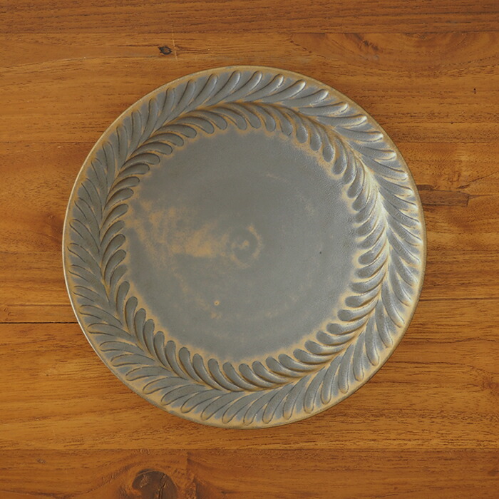 市野耕　マンガン釉　7寸葉紋深皿