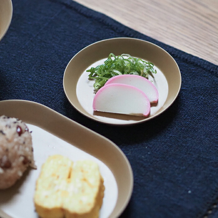 イデアコ　ウスモノ　プレート11cm　ソイルベージュ　/　ideaco　※