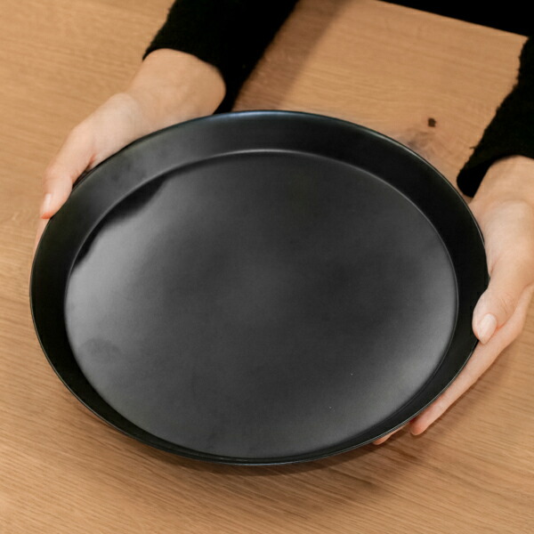 【取扱終了0312】イデアコ　ウスモノ　プレート24cm　ブラック　/　ideaco　※