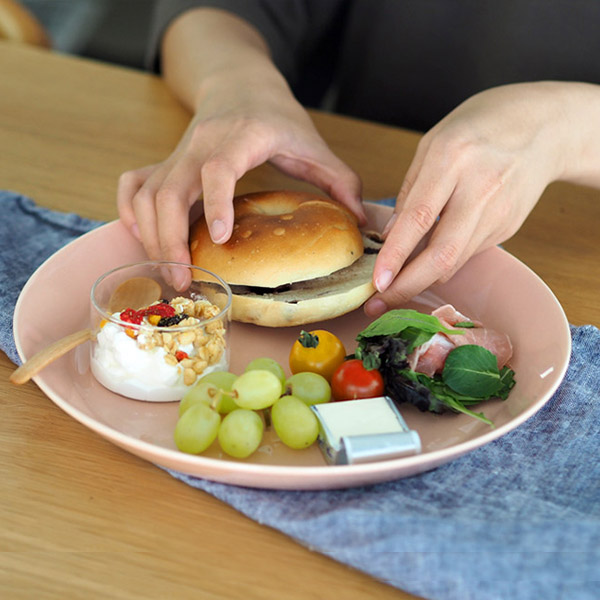 イッタラ　ティーマ　プレート　26cm　パウダー　/　iittala　TEEMA　※