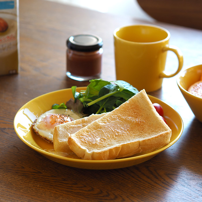 イッタラ　ティーマ　プレート　21cm　ハニー　/　iittala　TEEMA